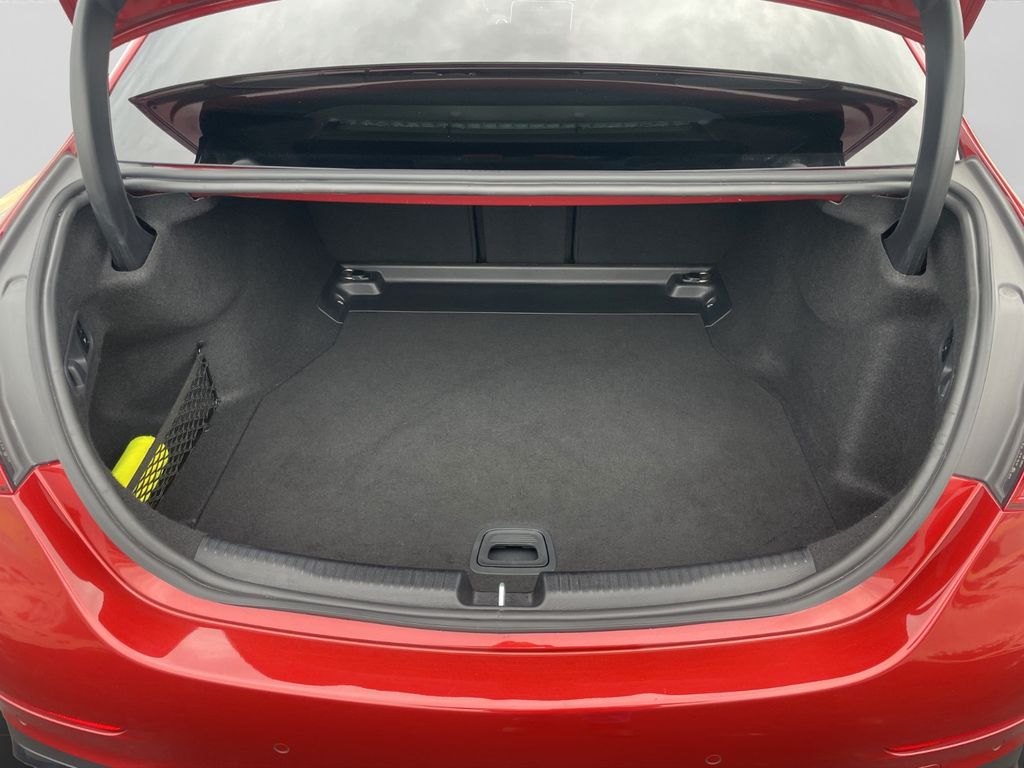 Mercedes-Benz C 300 2021