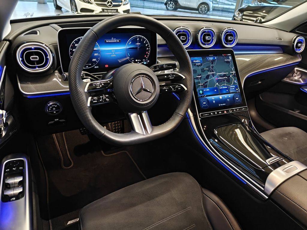 Mercedes-Benz C 300 2025