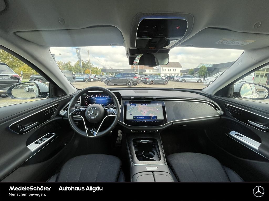 Mercedes-Benz E 300 2023