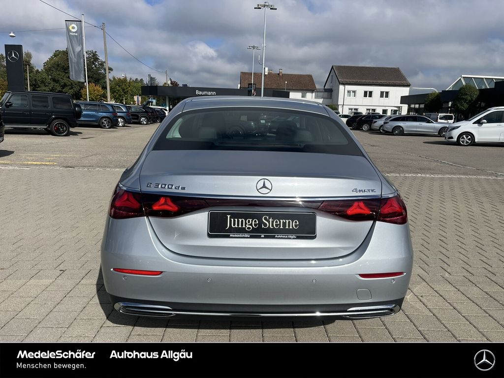 Mercedes-Benz E 300 2023