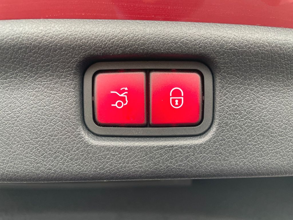 Mercedes-Benz C 300 2021