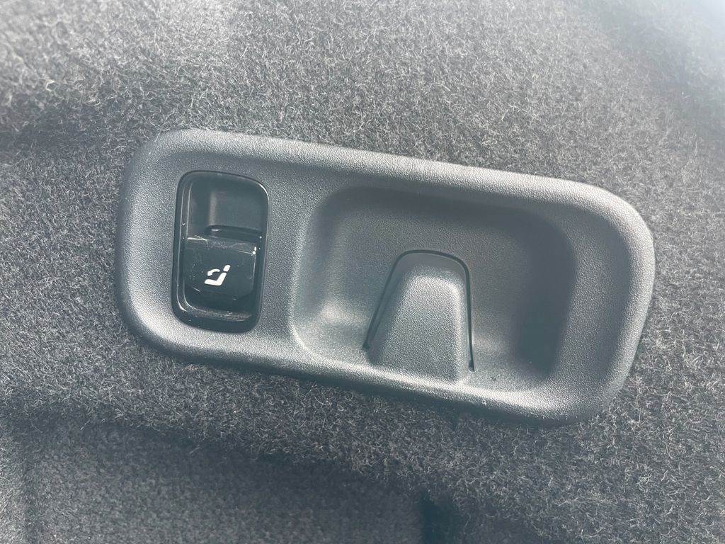 Mercedes-Benz C 300 2021