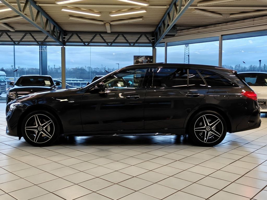Mercedes-Benz C 300 2025