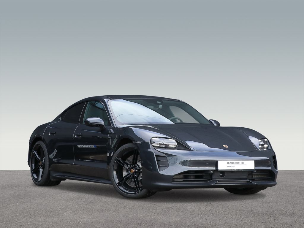 Porsche Taycan 2022