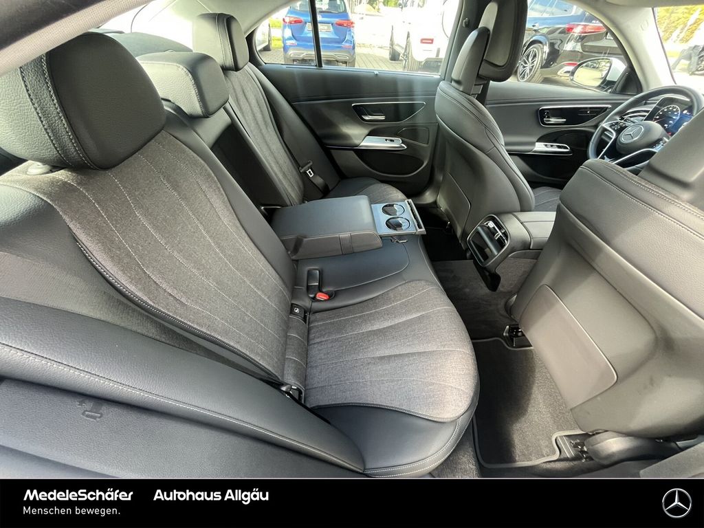 Mercedes-Benz E 300 2023