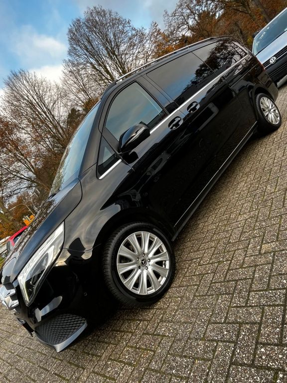 Mercedes-Benz V 300 2022