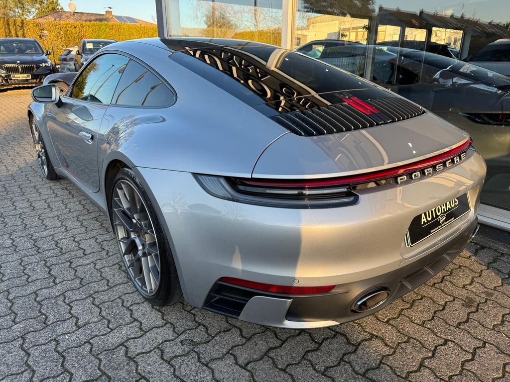 Porsche 992 2021