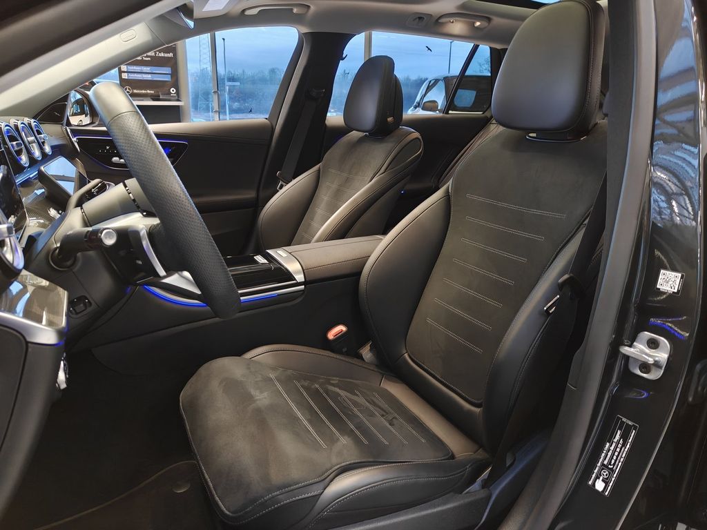 Mercedes-Benz C 300 2025