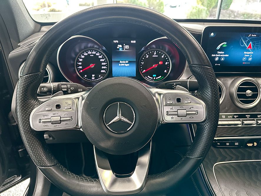 Mercedes-Benz GLC 300 2020