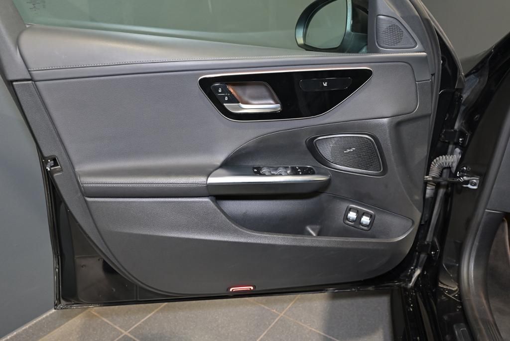 Mercedes-Benz C 300 2022