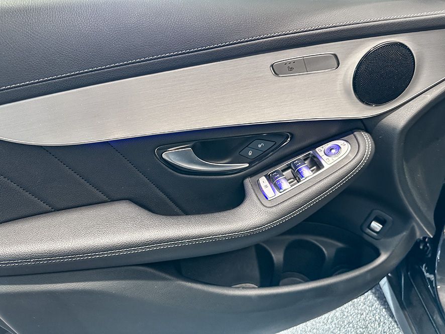 Mercedes-Benz GLC 300 2020
