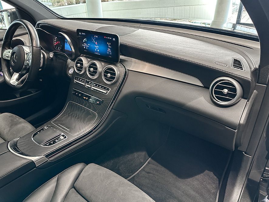 Mercedes-Benz GLC 300 2020