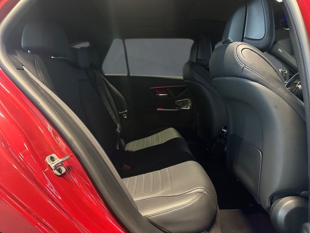 Mercedes-Benz C 200 2024