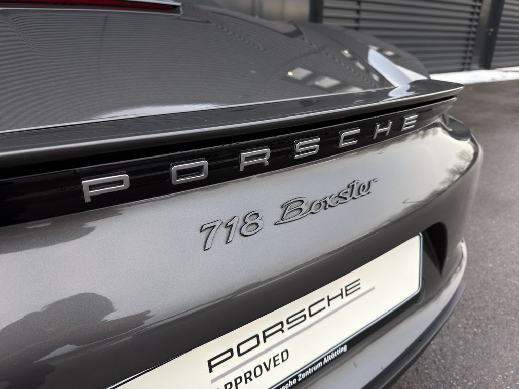 Porsche Boxster 2020