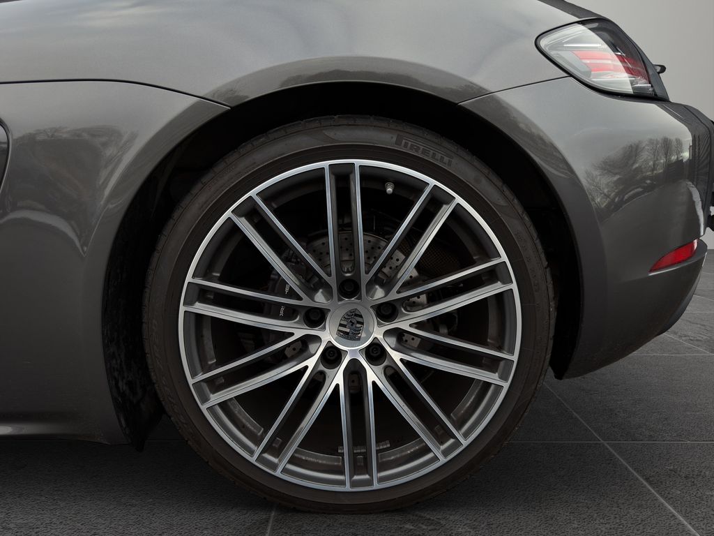 Porsche Boxster 2020