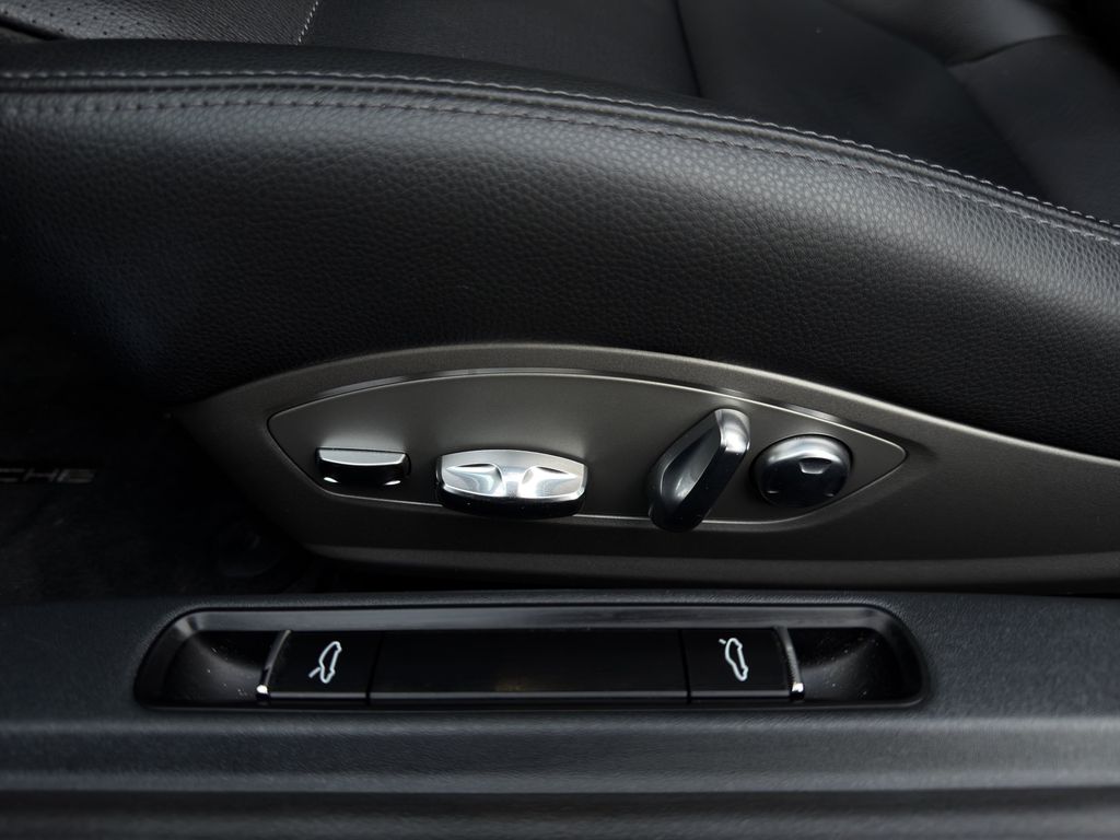 Porsche Boxster 2020