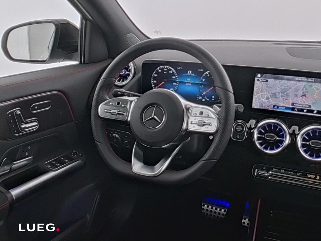 Mercedes-Benz GLA 200 2022