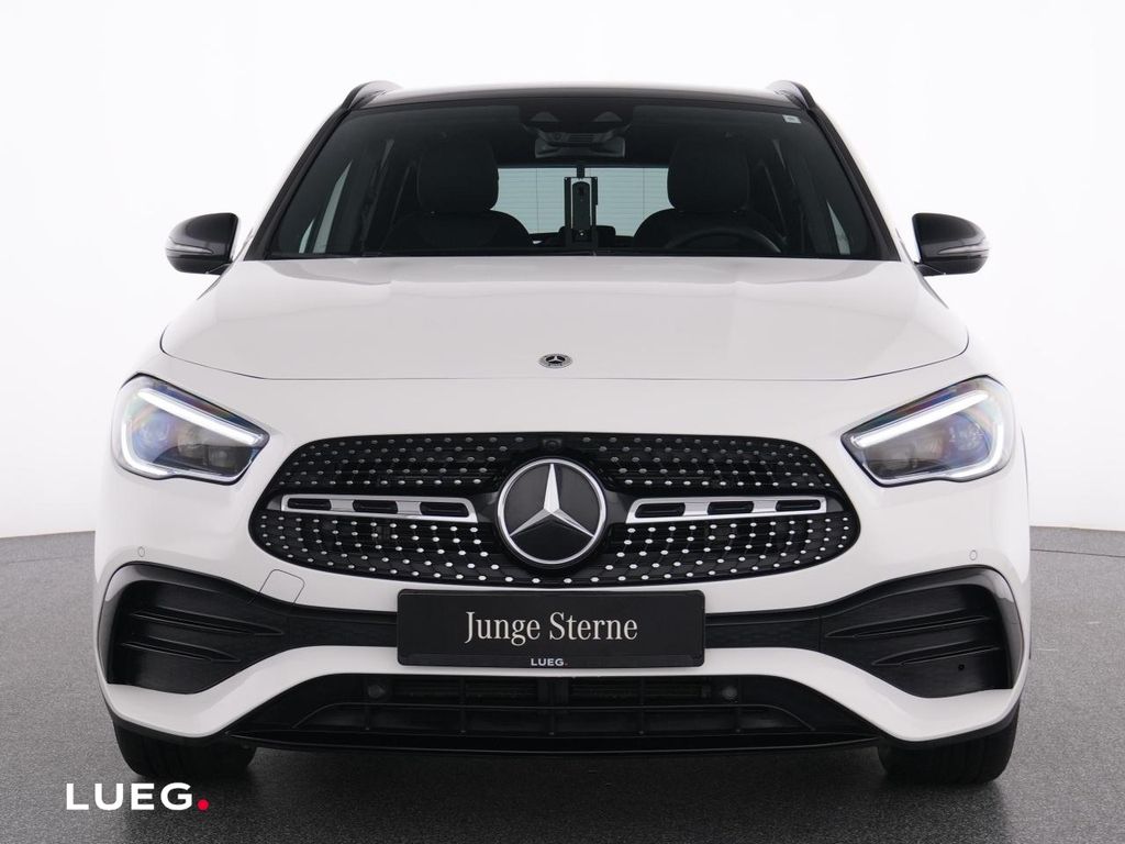 Mercedes-Benz GLA 200 2022