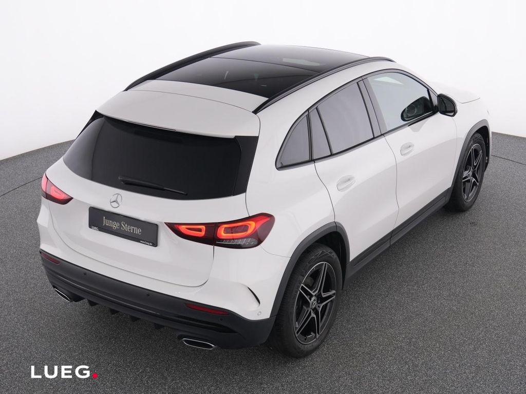 Mercedes-Benz GLA 200 2022