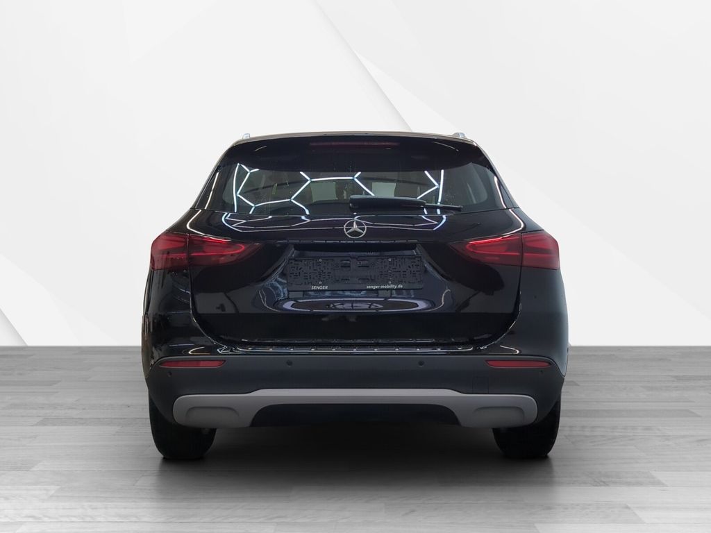 Mercedes-Benz GLA 200 2024