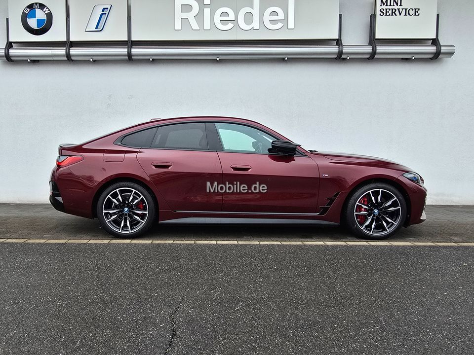 BMW i4 2023