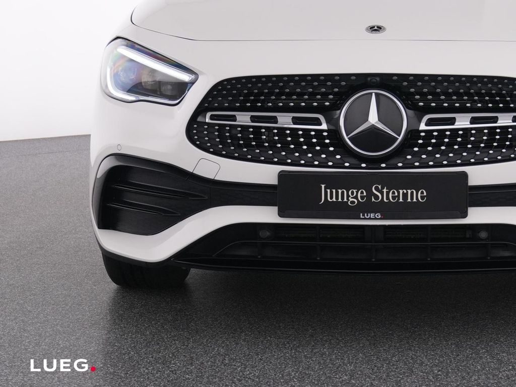 Mercedes-Benz GLA 200 2022
