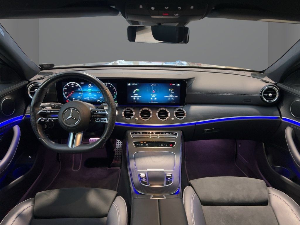 Mercedes-Benz E 300 2022