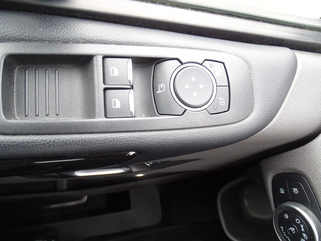 Ford Transit 2021
