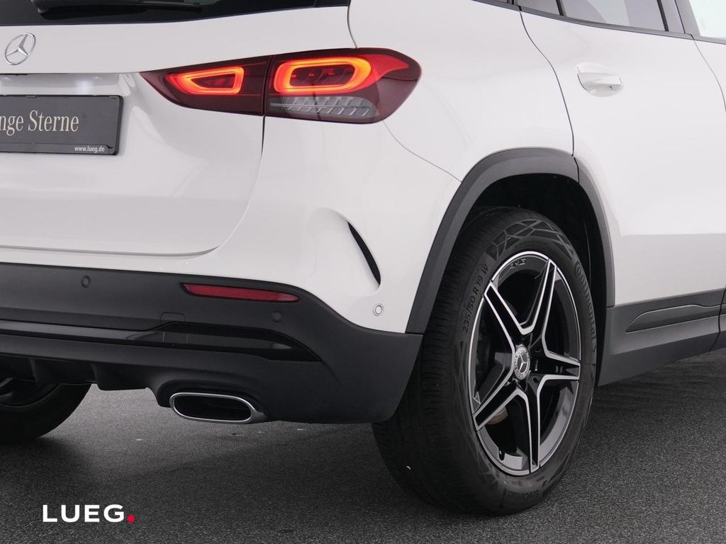 Mercedes-Benz GLA 200 2022