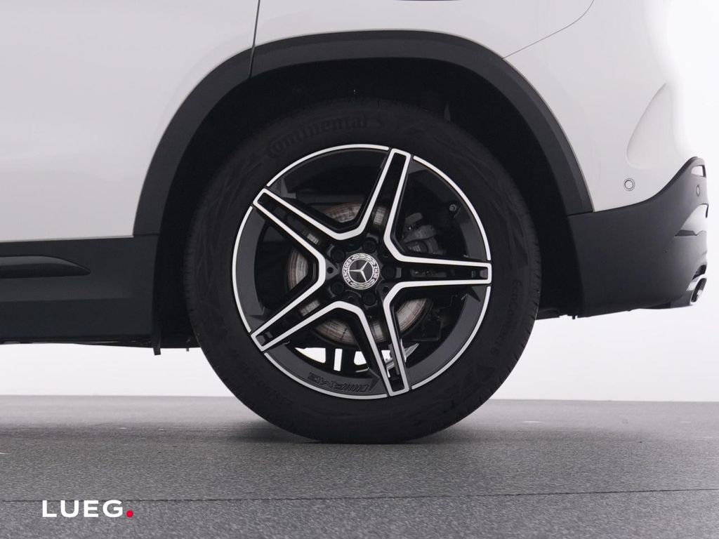 Mercedes-Benz GLA 200 2022