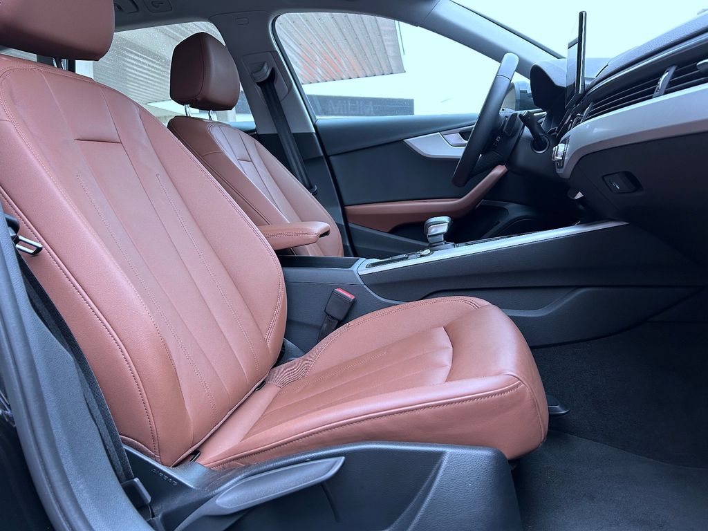 Audi A4 2021