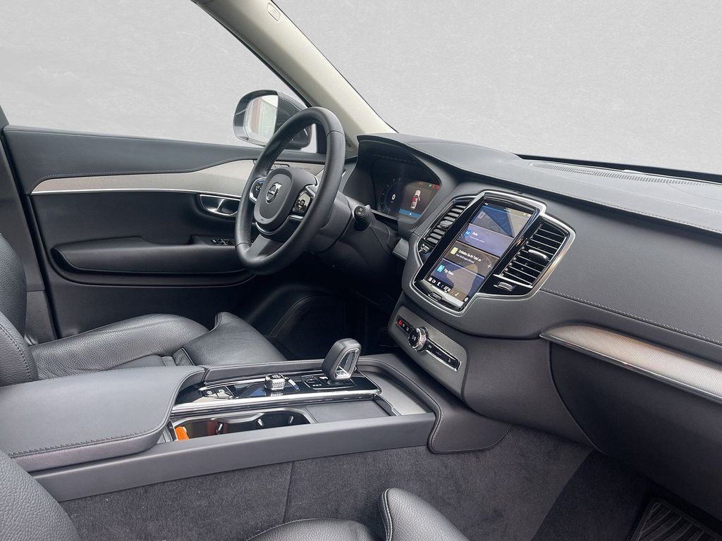 Volvo XC90 2022