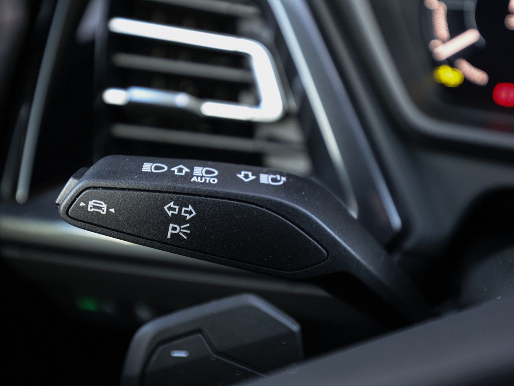 Audi Q4 2025