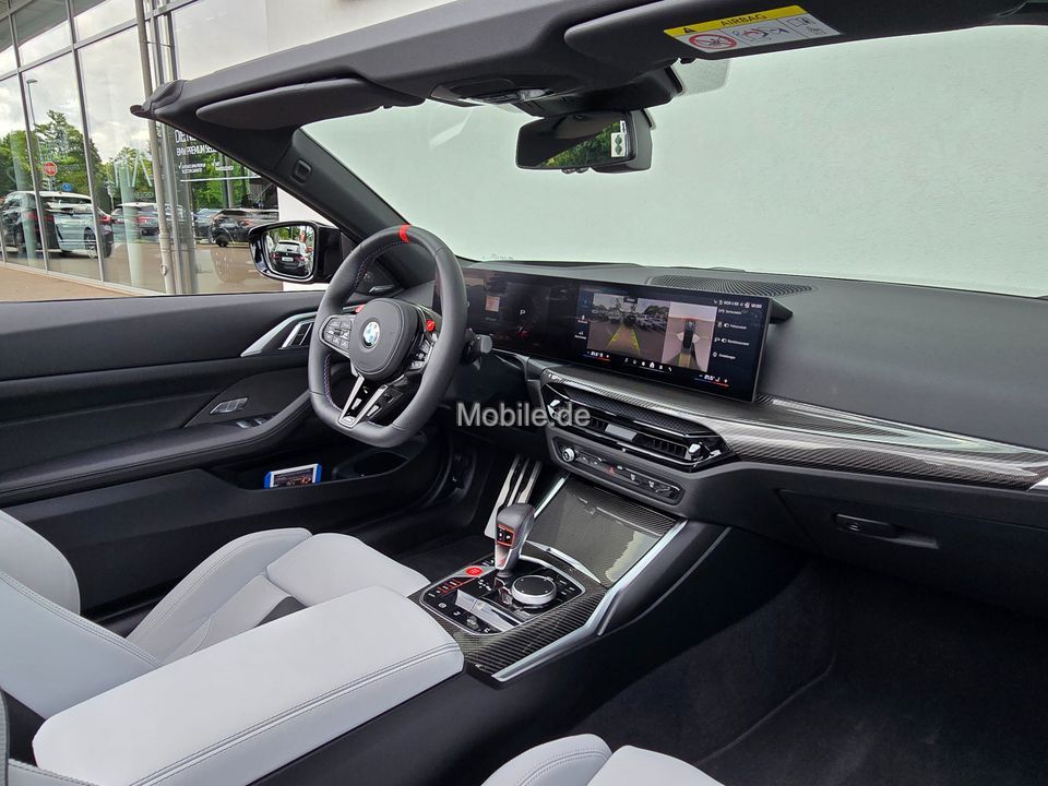 BMW M4 2025