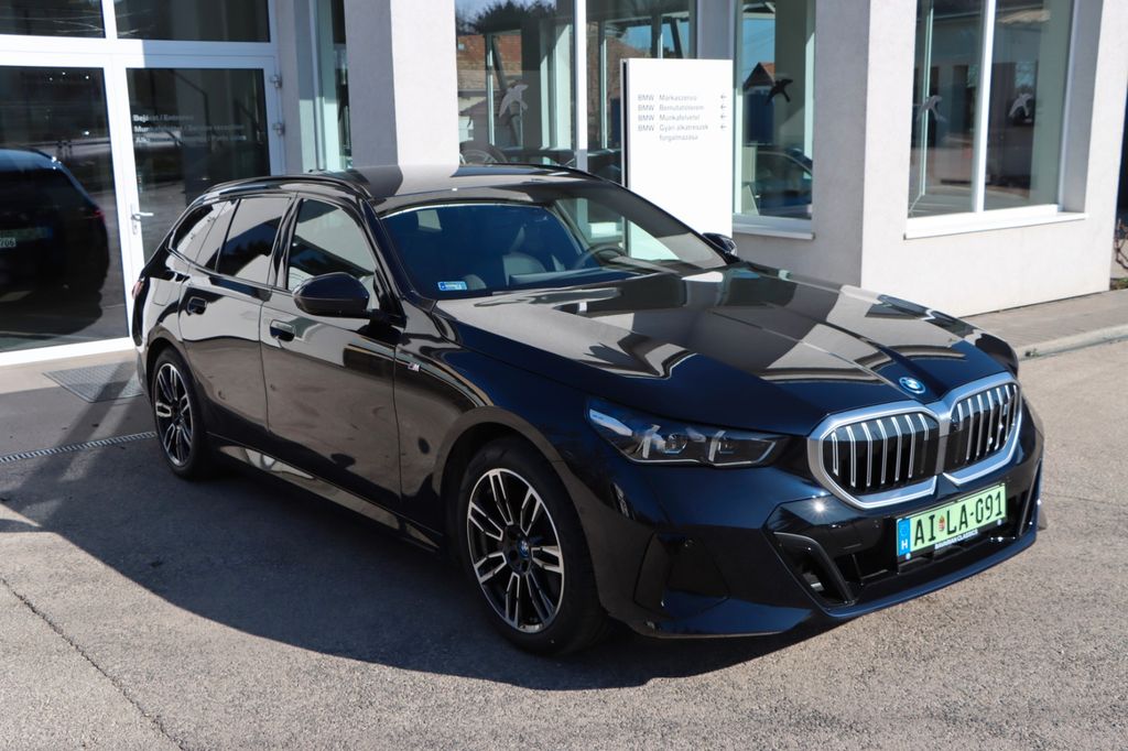 BMW i5 2024