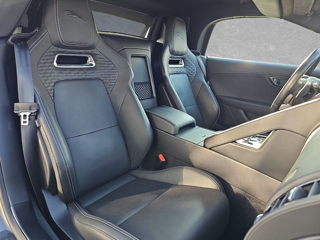 Jaguar F-Type 2023