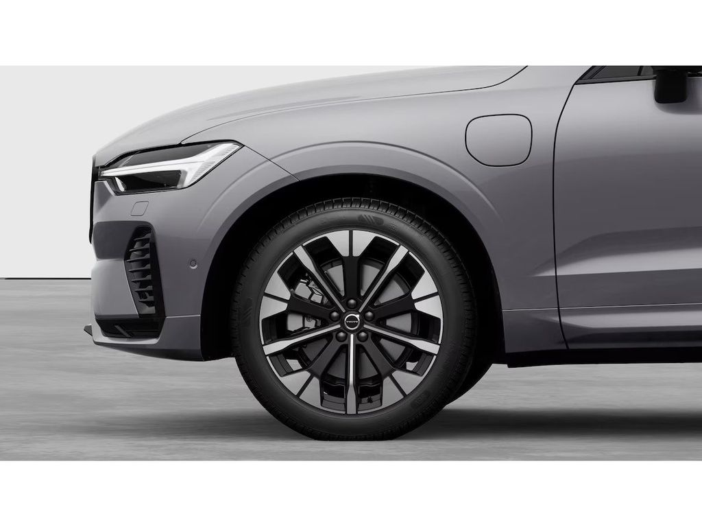 Volvo XC60 2025