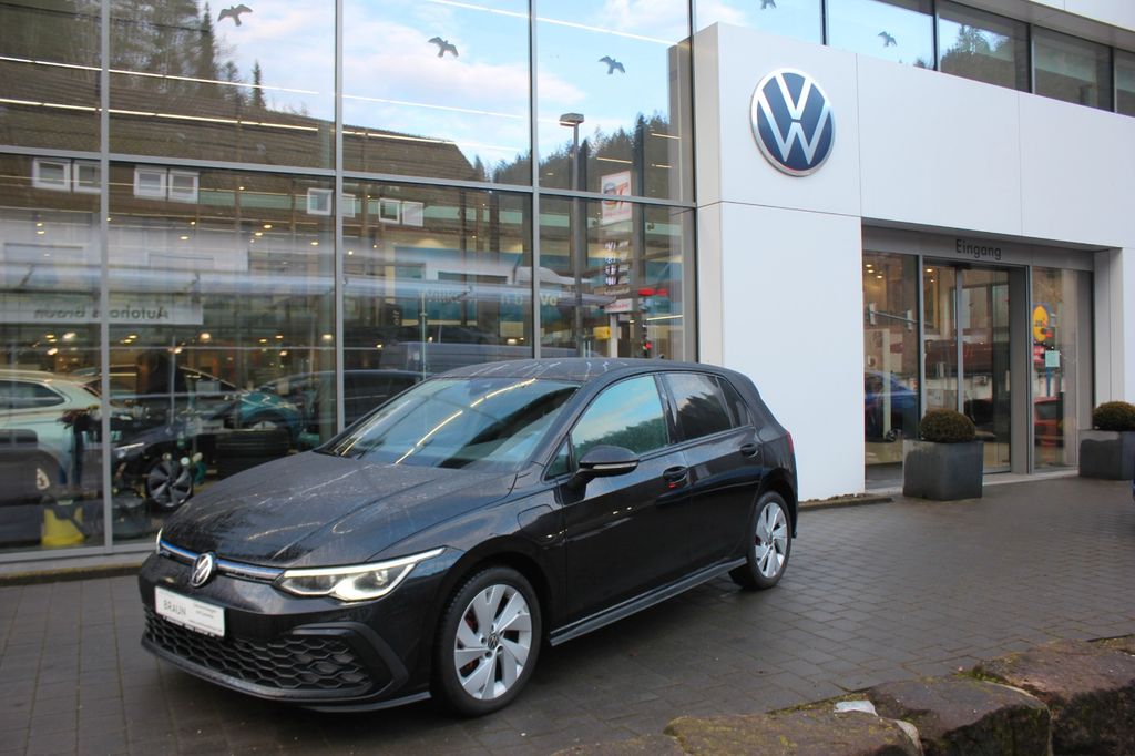 Volkswagen Golf 2022