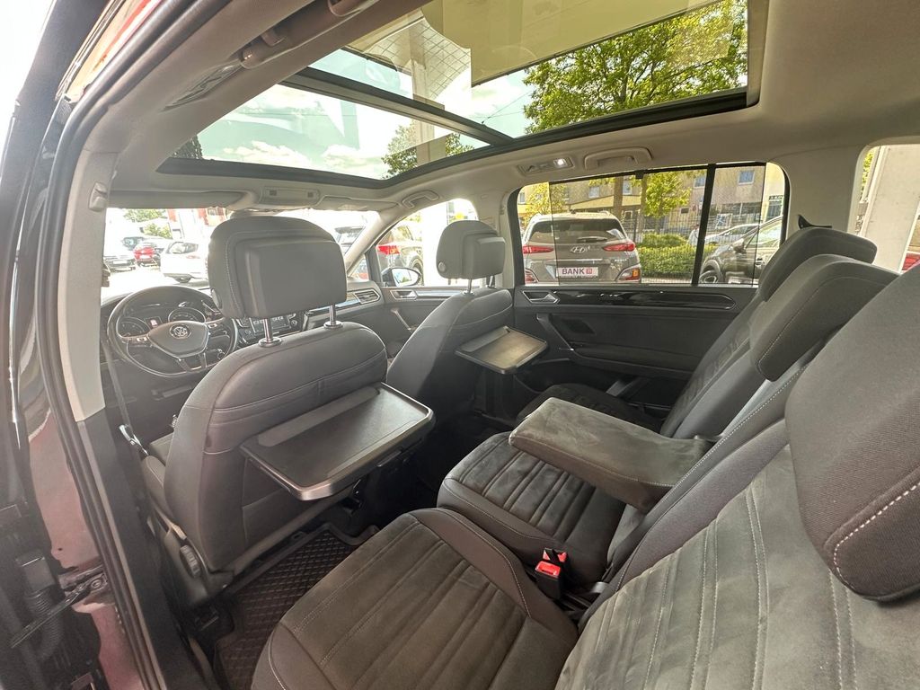 Volkswagen Touran 2016