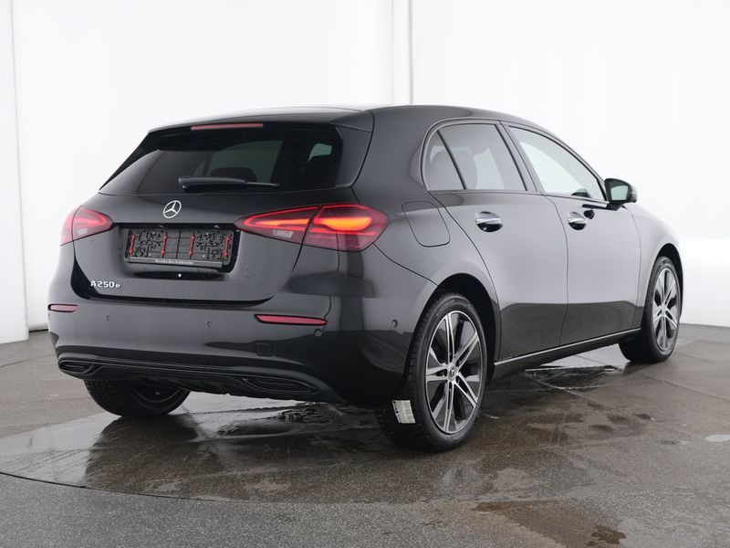 Mercedes-Benz A 250 2025