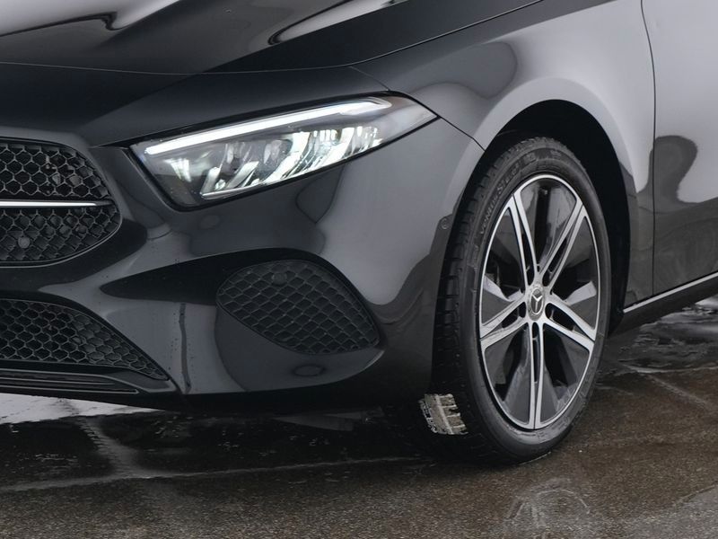 Mercedes-Benz A 250 2025