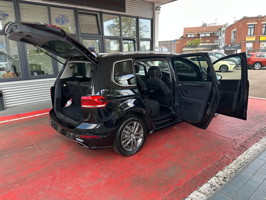 Volkswagen Touran 2016