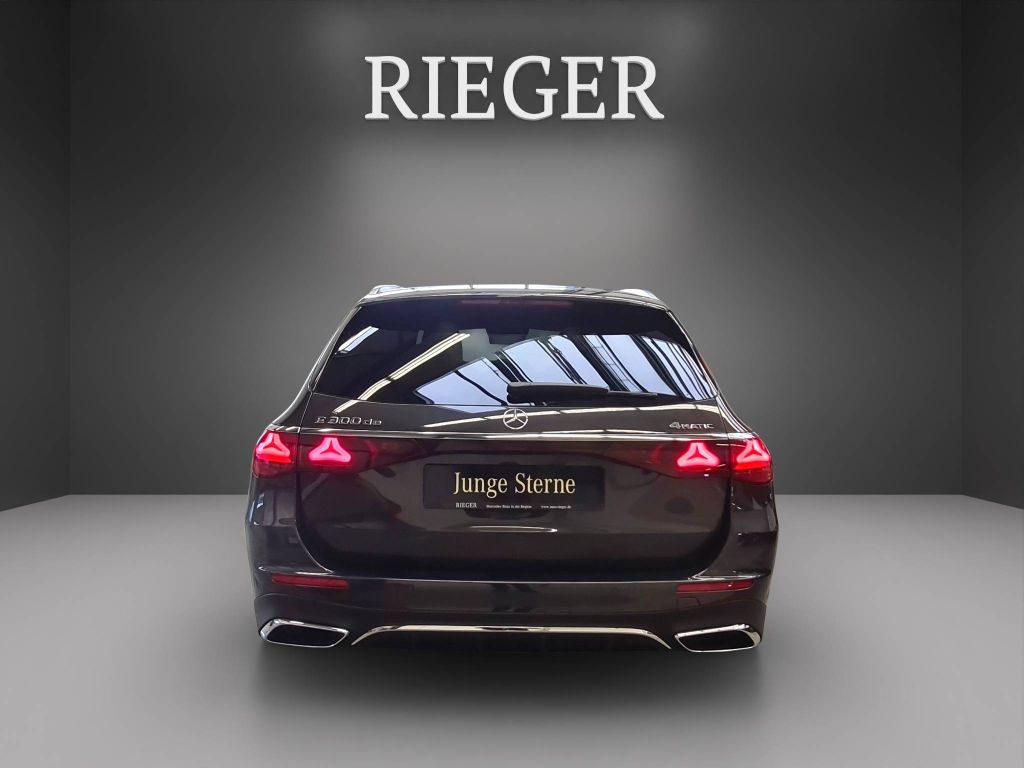 Mercedes-Benz E 300 2024