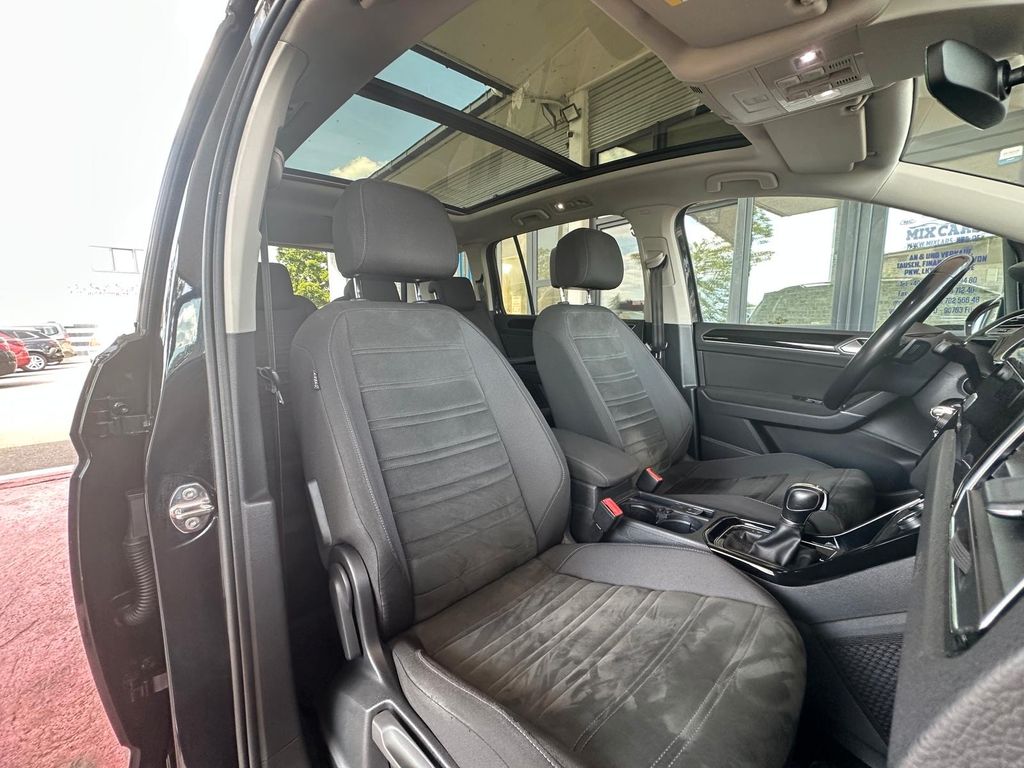 Volkswagen Touran 2016