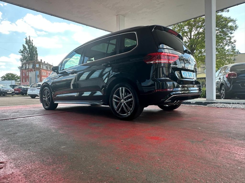 Volkswagen Touran 2016