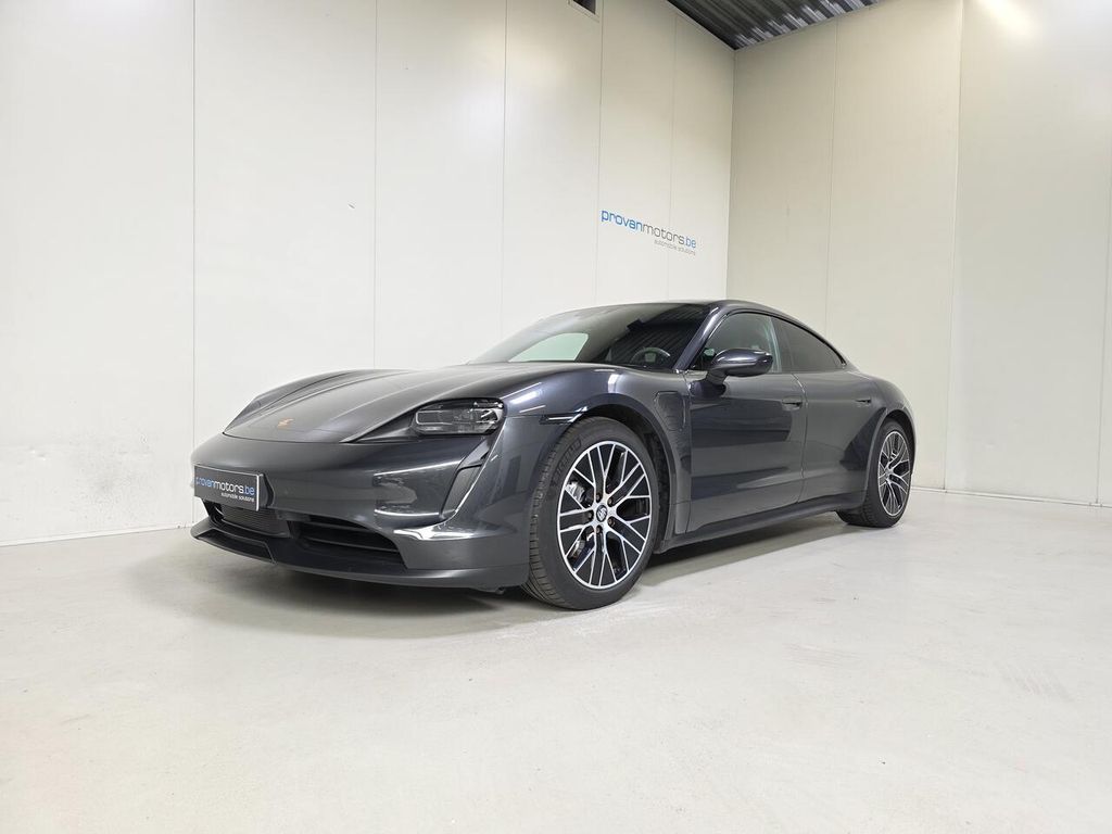 Porsche Taycan 2021