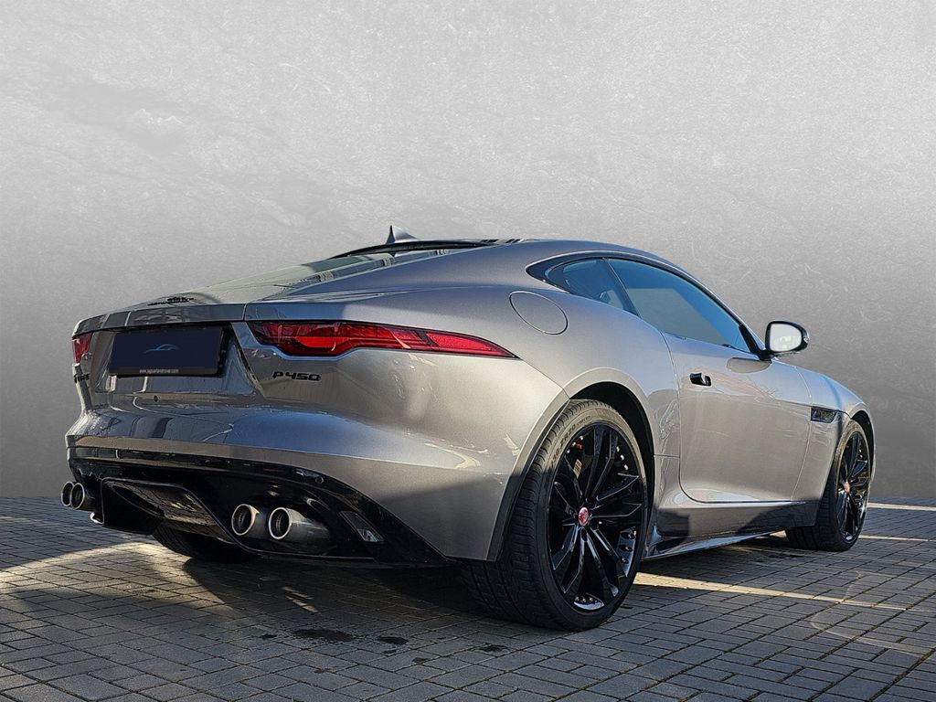 Jaguar F-Type 2022