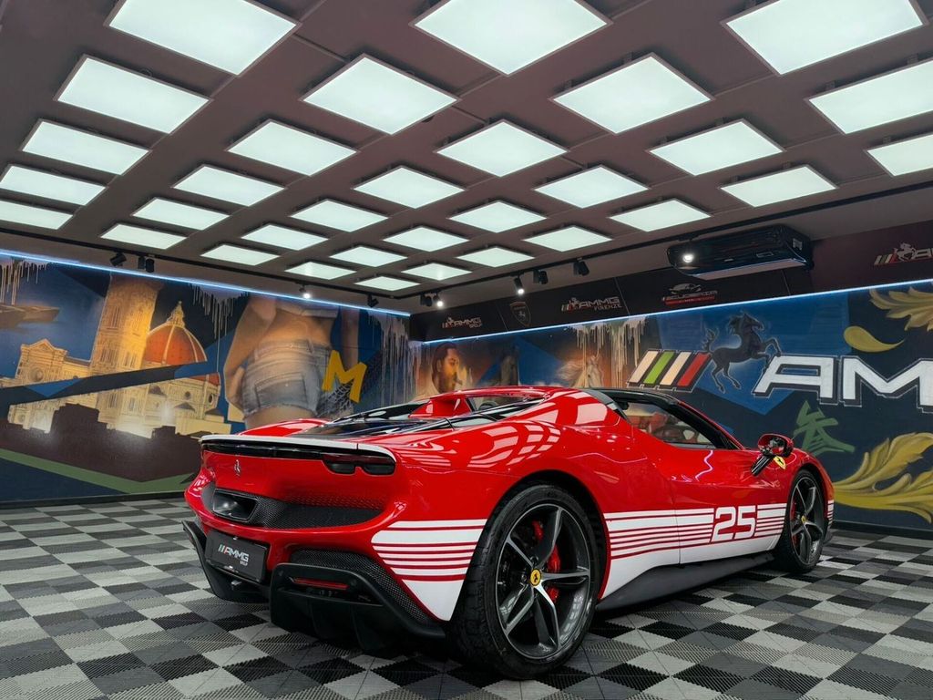 Ferrari 296 GTS 2025