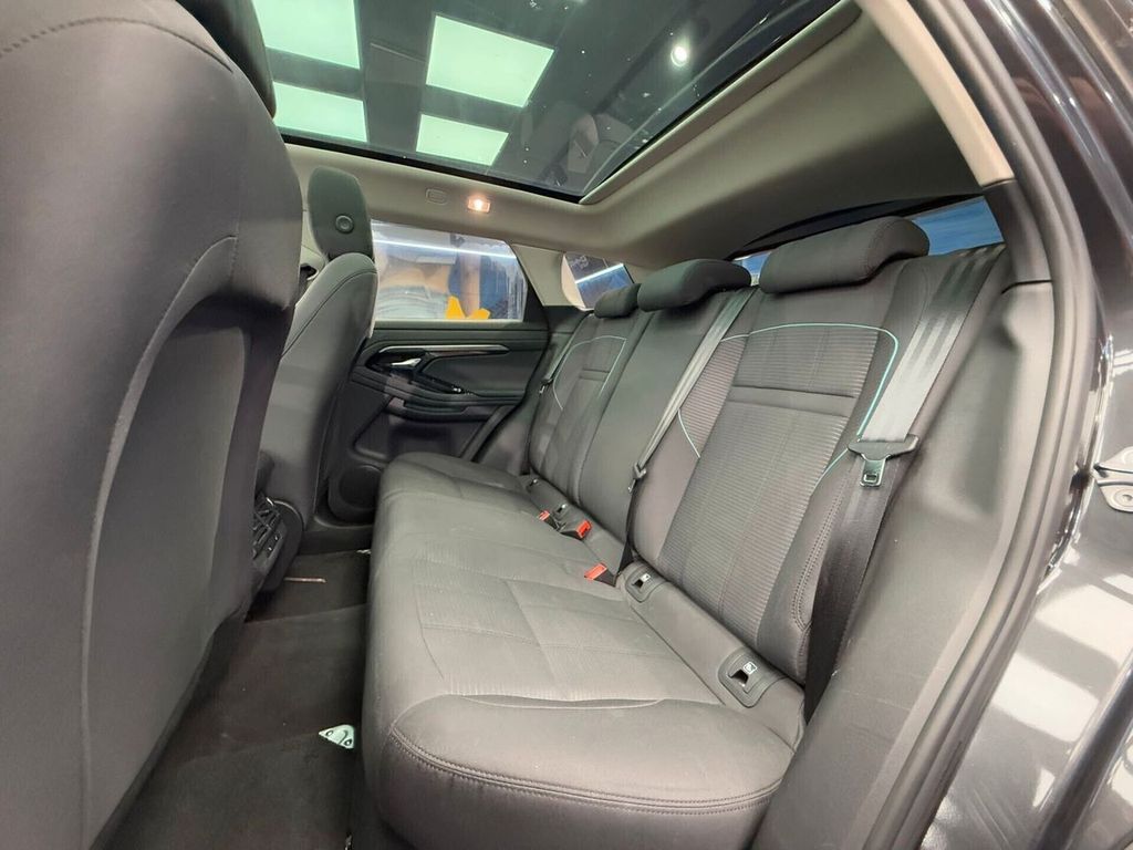 Land Rover Range Rover Evoque 2021