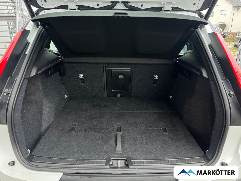 Volvo XC40 2022
